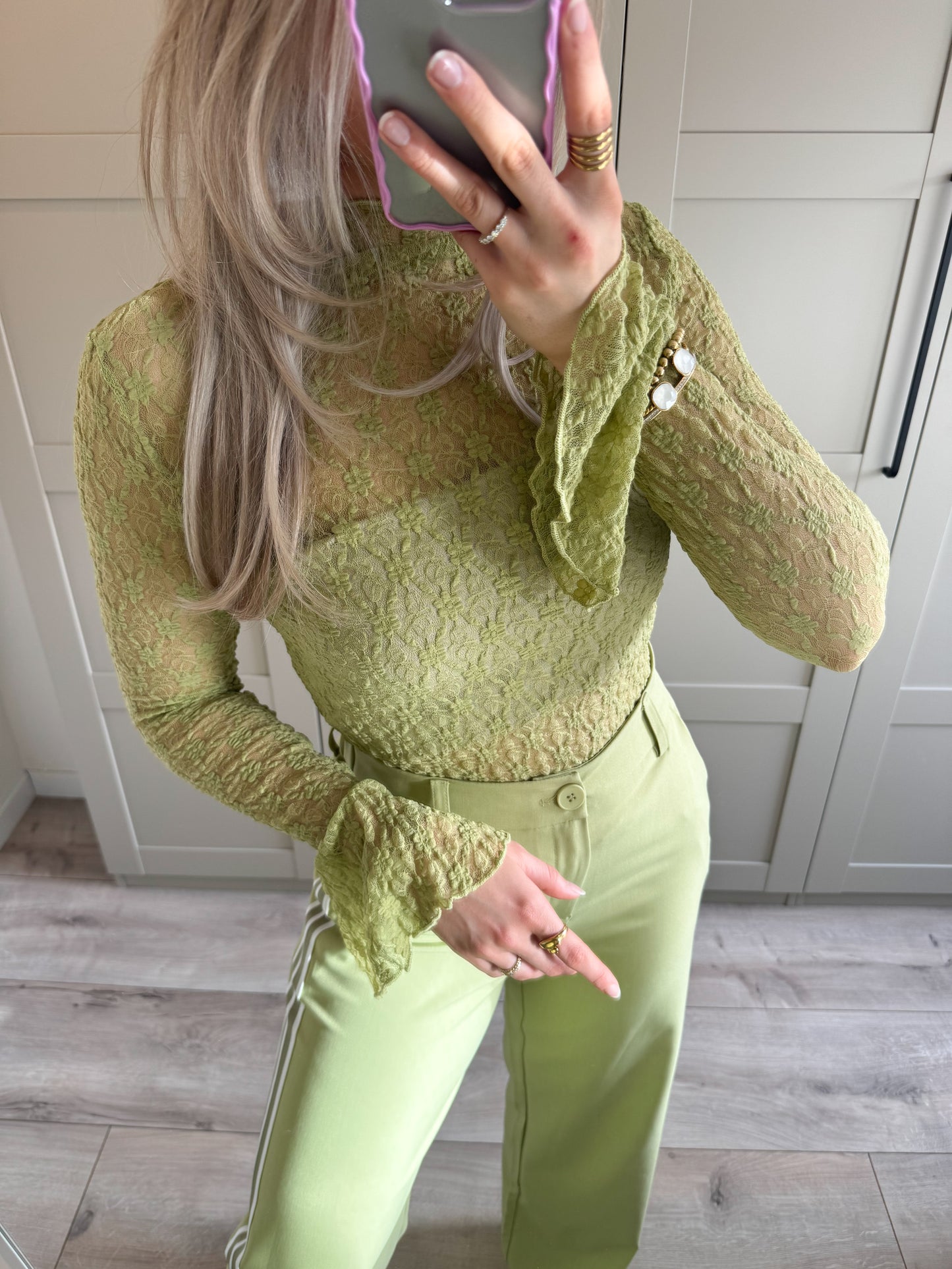 Top | Evi | Pistache