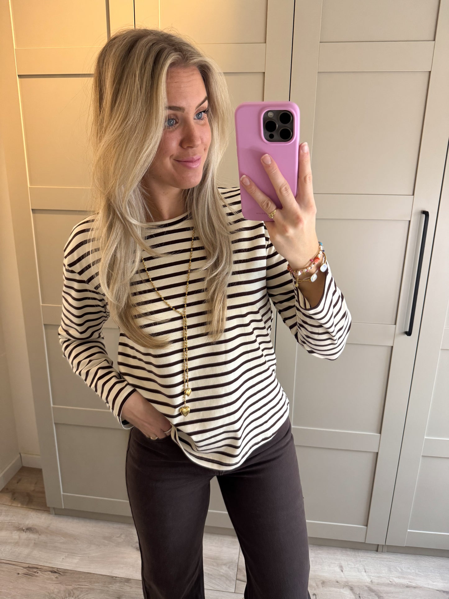 Fitted longsleeve | Stripes | Creme bruin