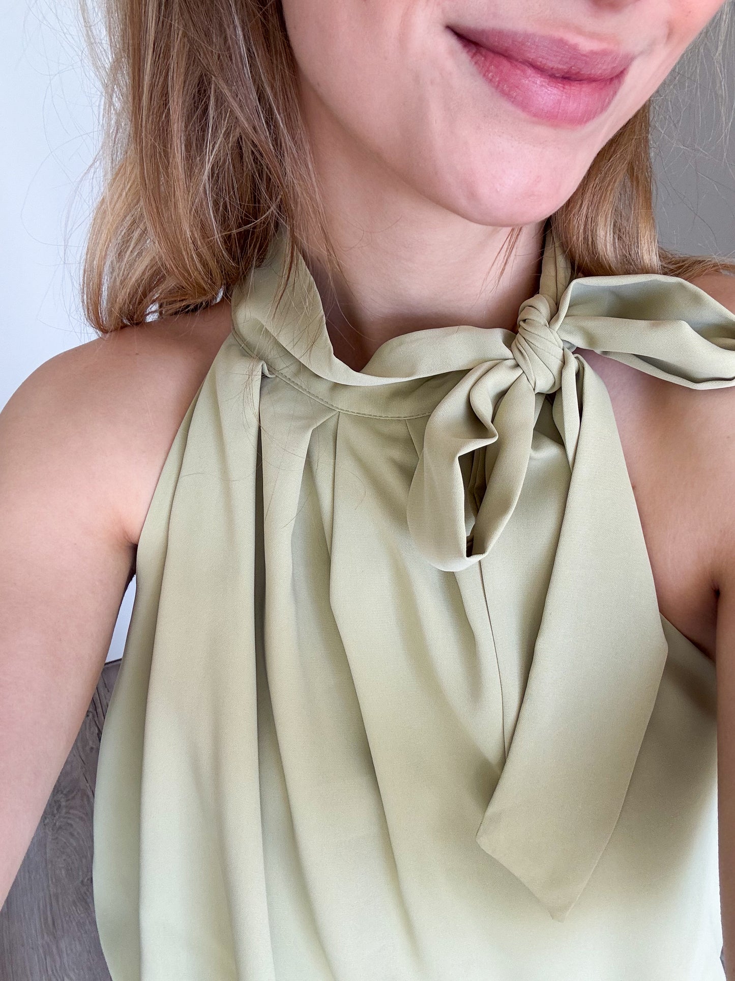 Top | Els | Pistache groen