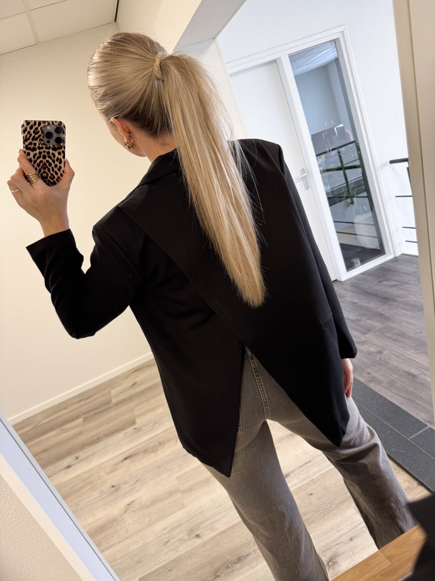 Blazer | Novi | Zwart (overslag rug)