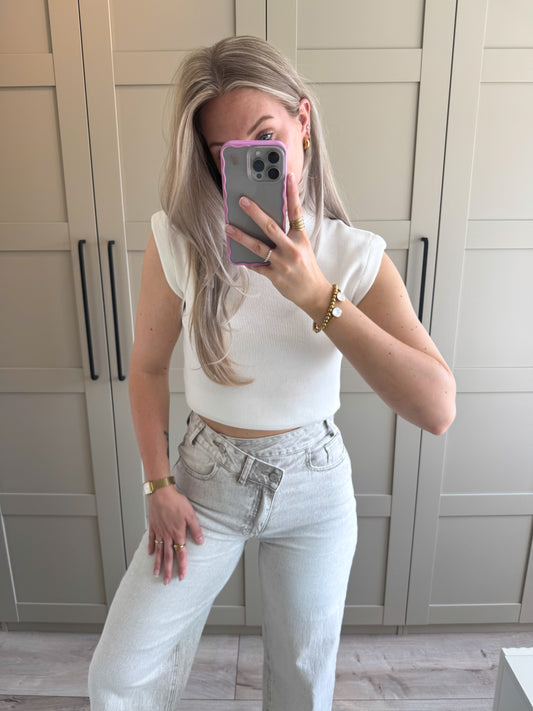 Top | Good basic | Wit