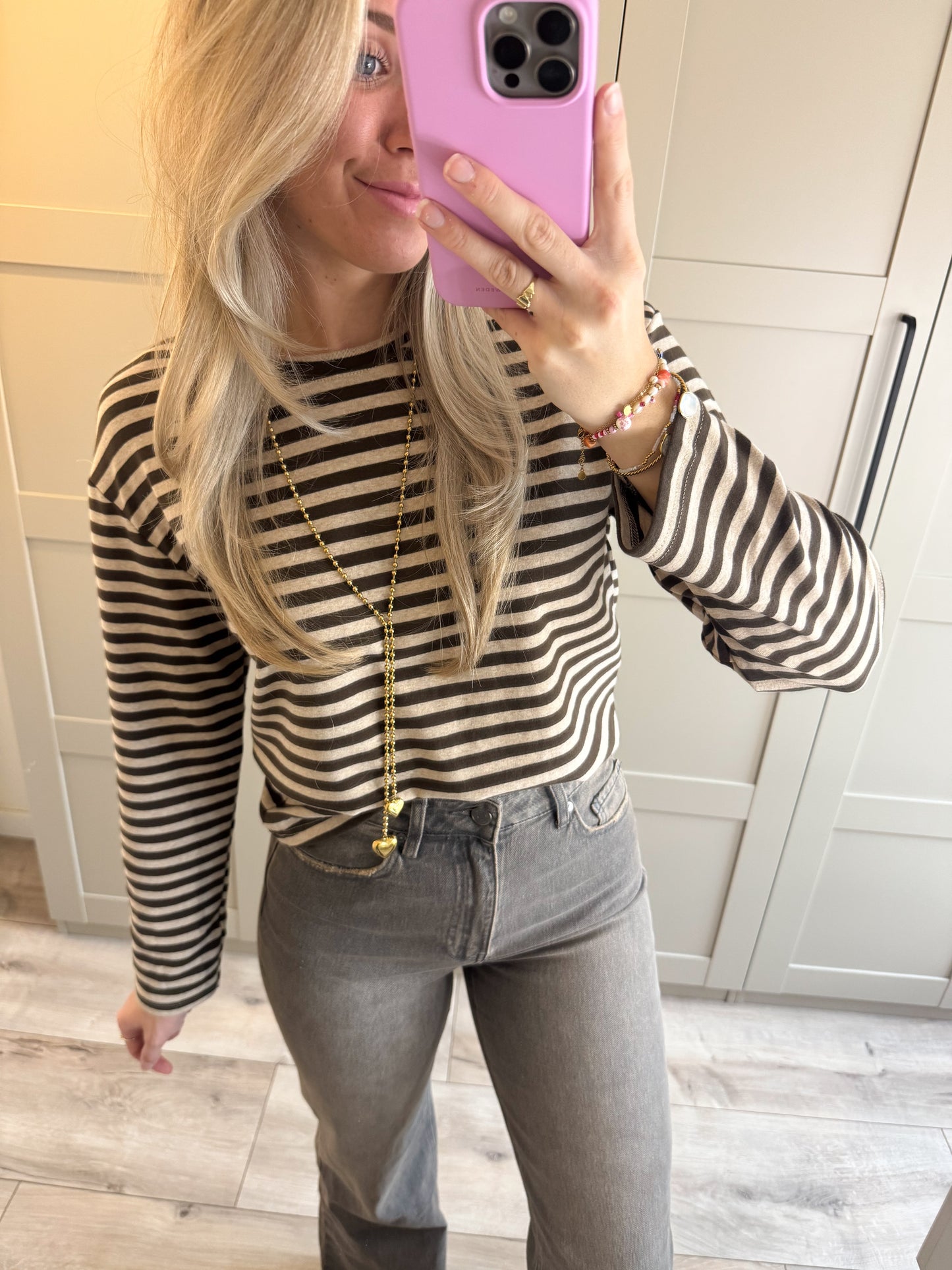 Fitted longsleeve | Stripes | Beige bruin