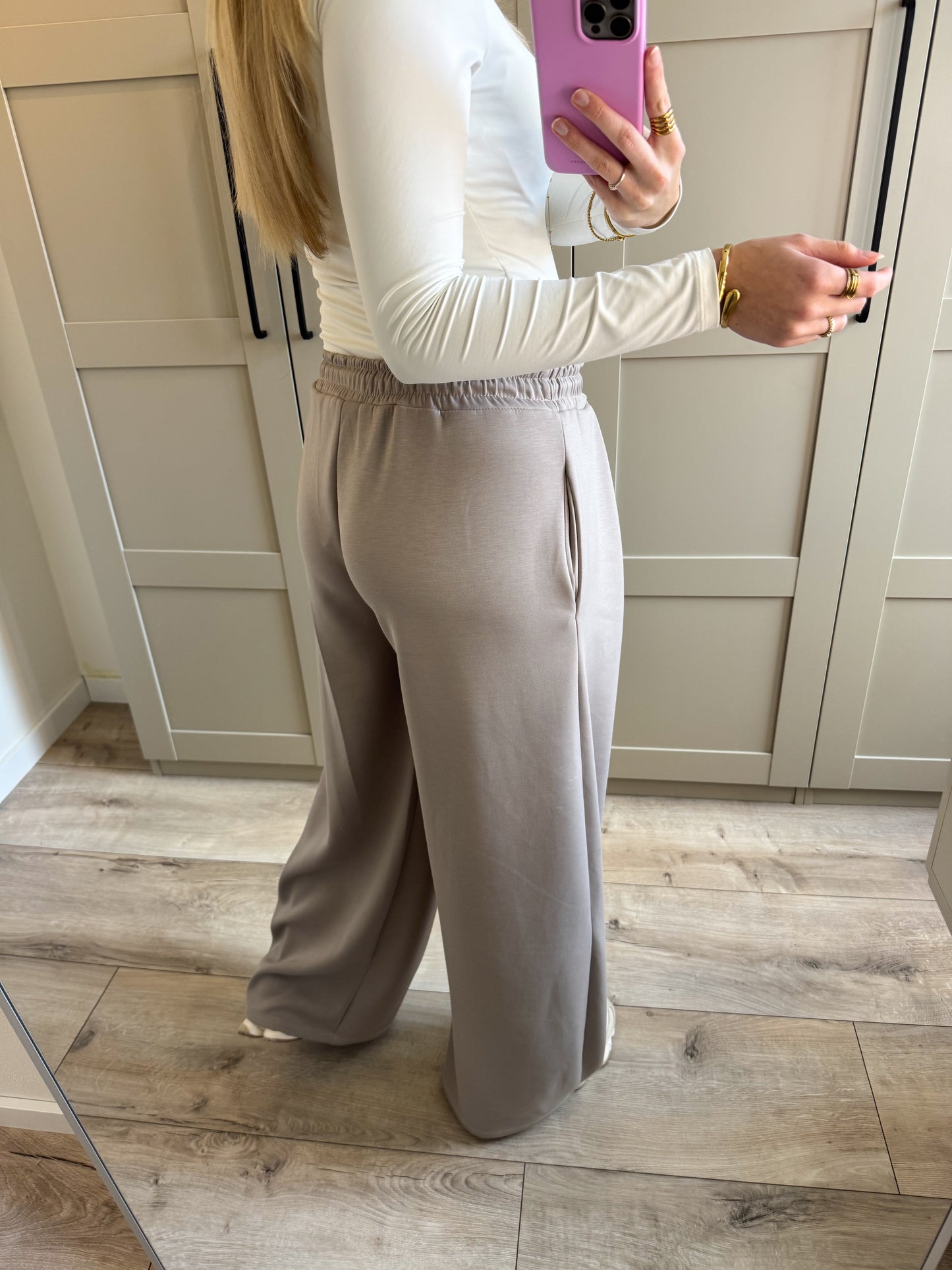 Extra wide leg jogging | Kylie | Taupe