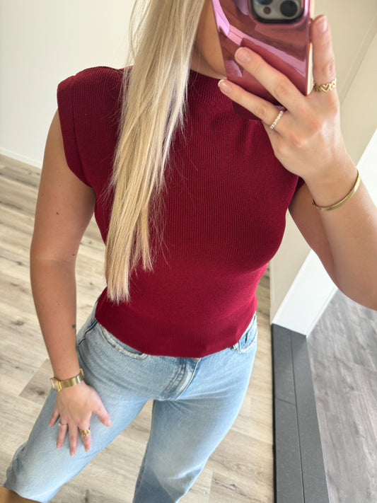 Top | Good basic | Burgundy