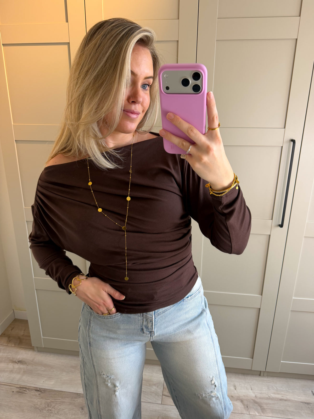 Top | Tess | Bruin