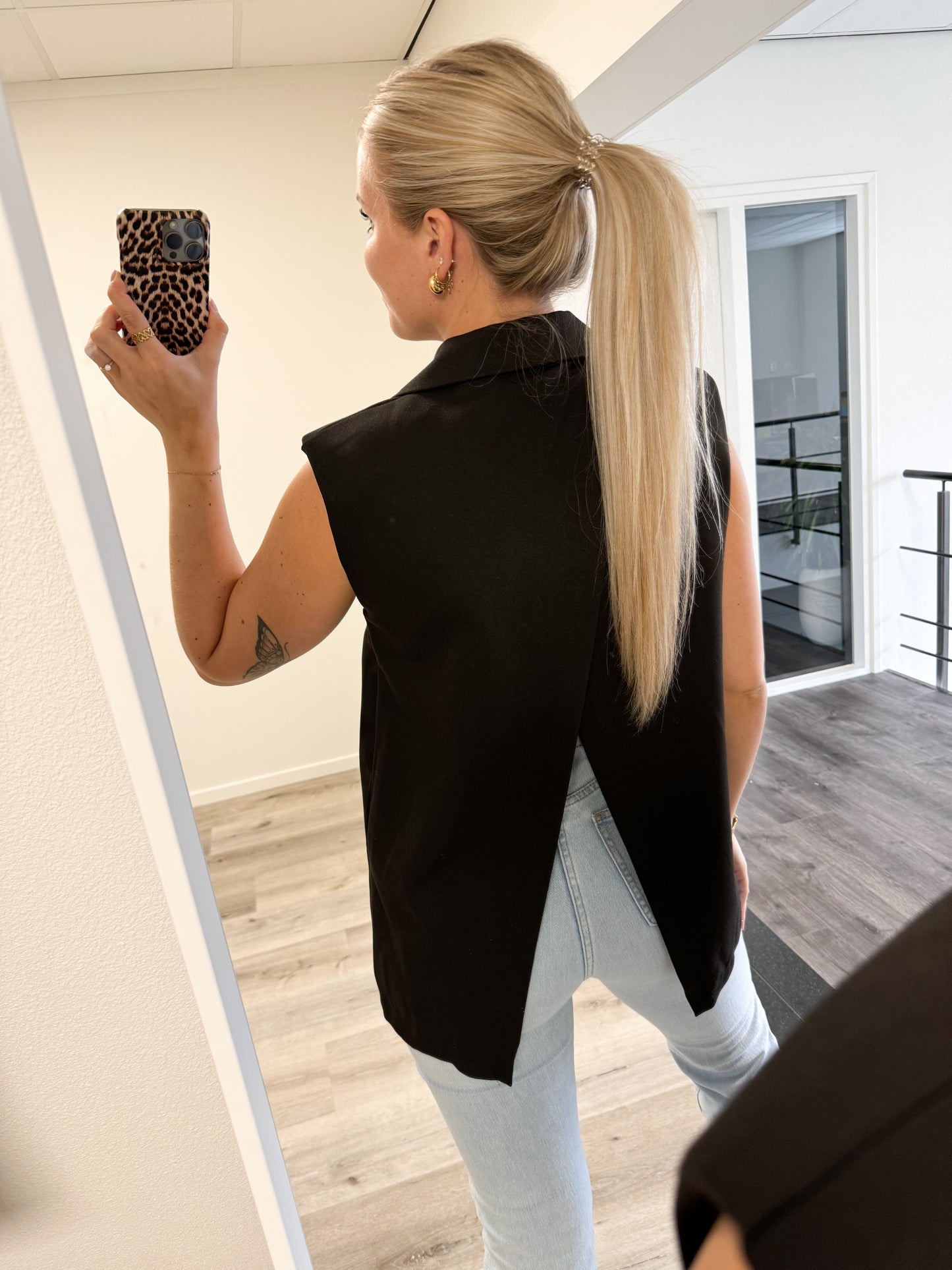 Gilet | Sofie | Zwart (overslag rug)