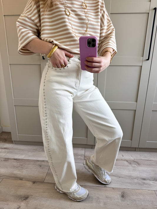 Balloon jeans | Studs | Ecru